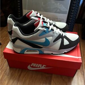 Nike Air Structure OG size 13